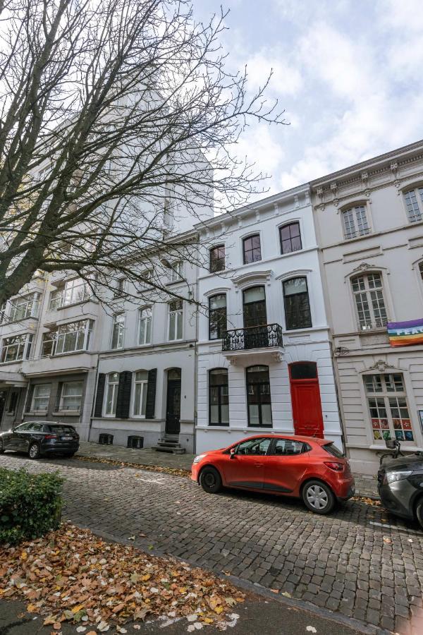 Beautiful Luxurious Mansion With Several Terraces 코르트레이크 외부 사진